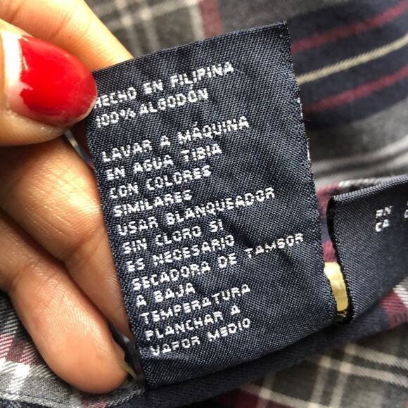 Nautica Plaid Button-Down Shirt XL Navy Blue Work or Casual Excellent Condition - Picture 9 of 12